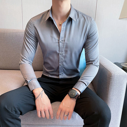 Slim-fit dress shirt