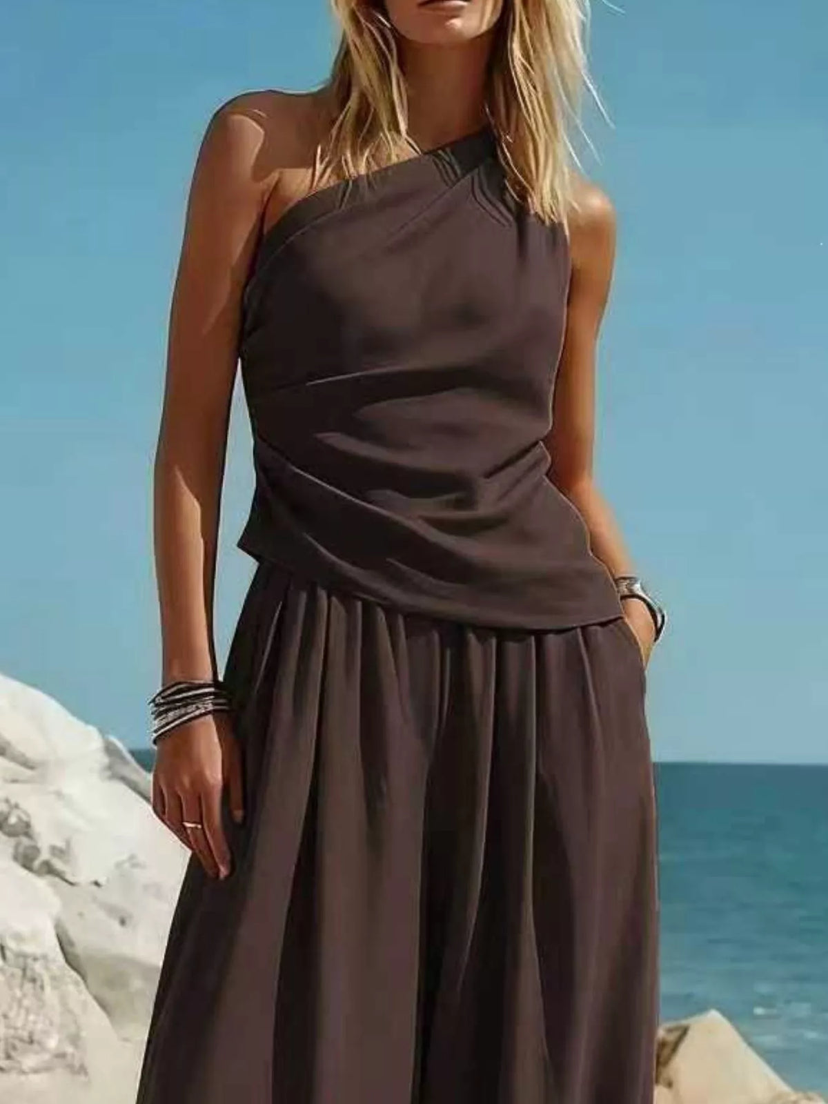 One-shoulder sleeveless top and harem pants set
