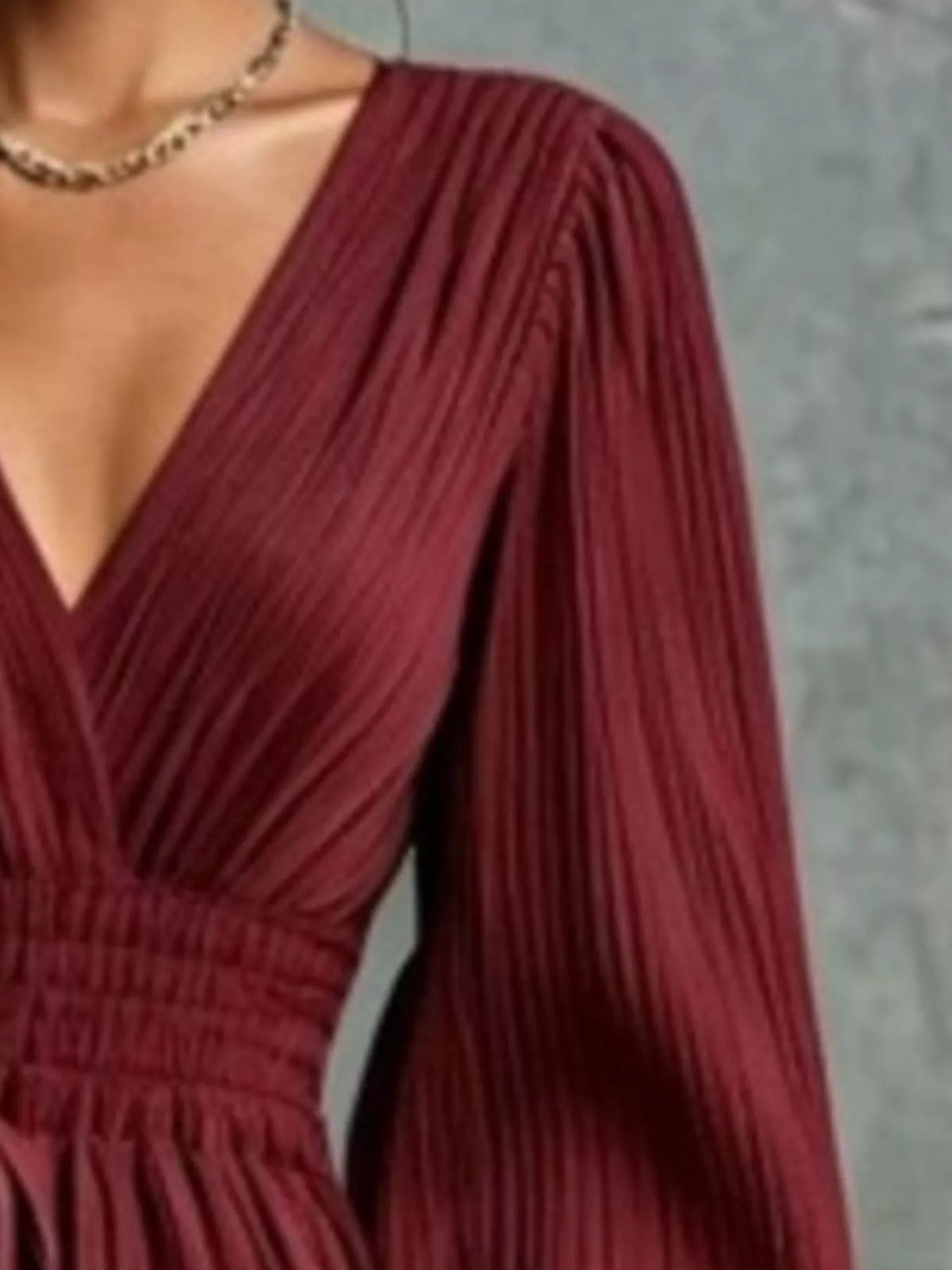 Elegant pleated V-neck maxi dress with lantern sleeves and tie-waist, Wine Red