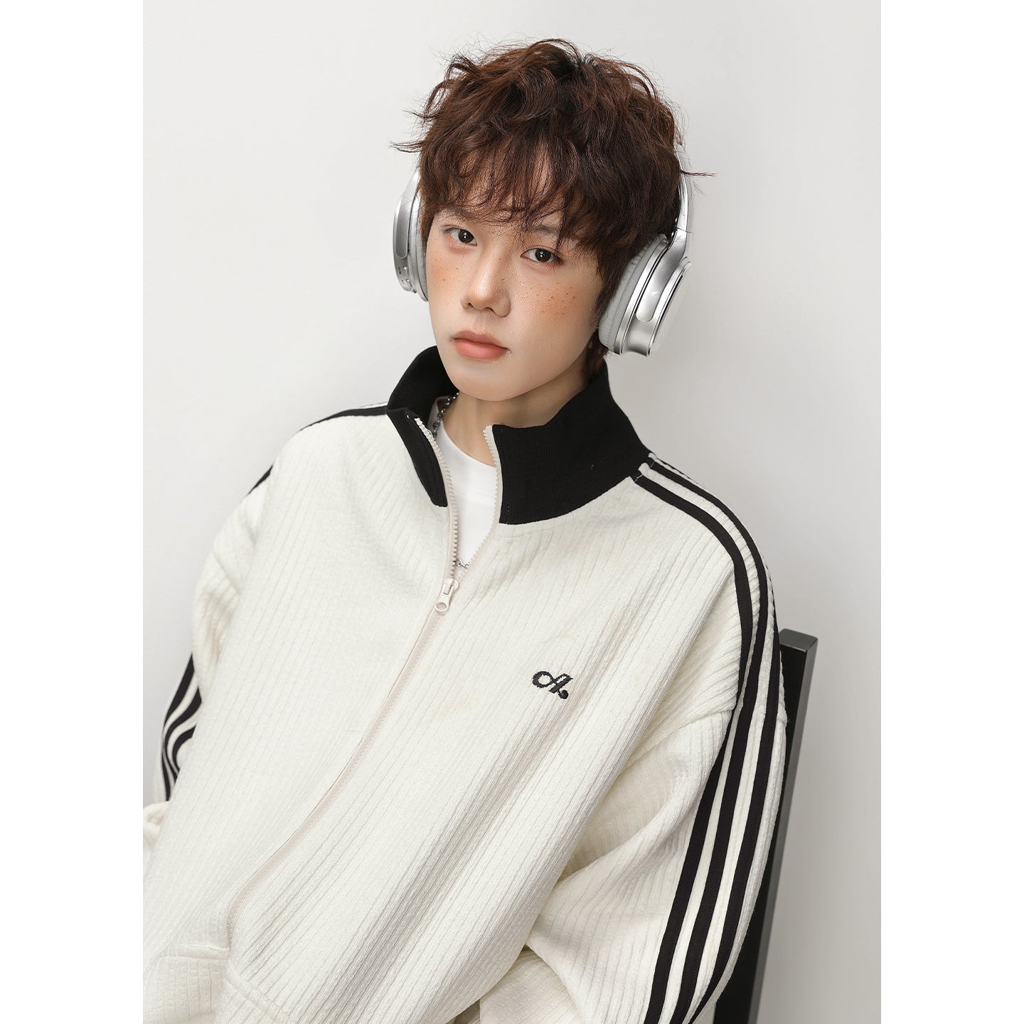 Stand up collar loose sports casual jacket