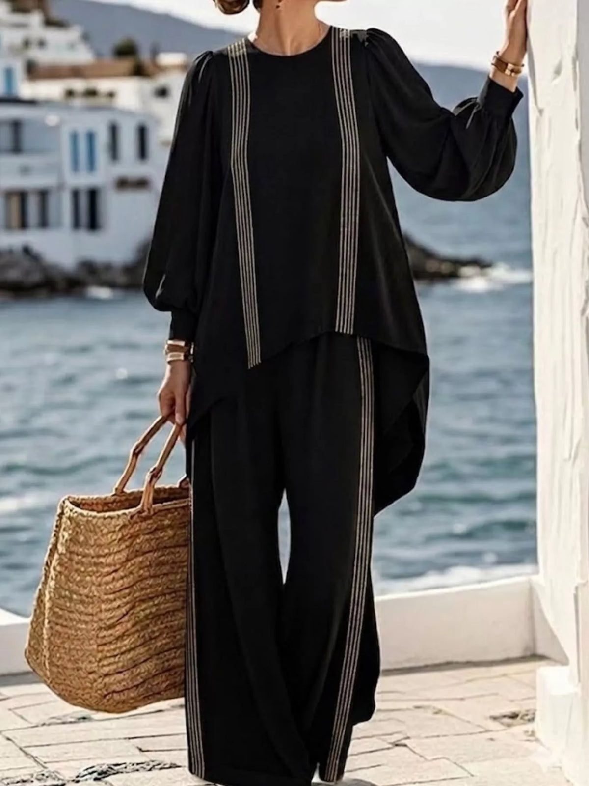 Striped round neck top and pants set, Black