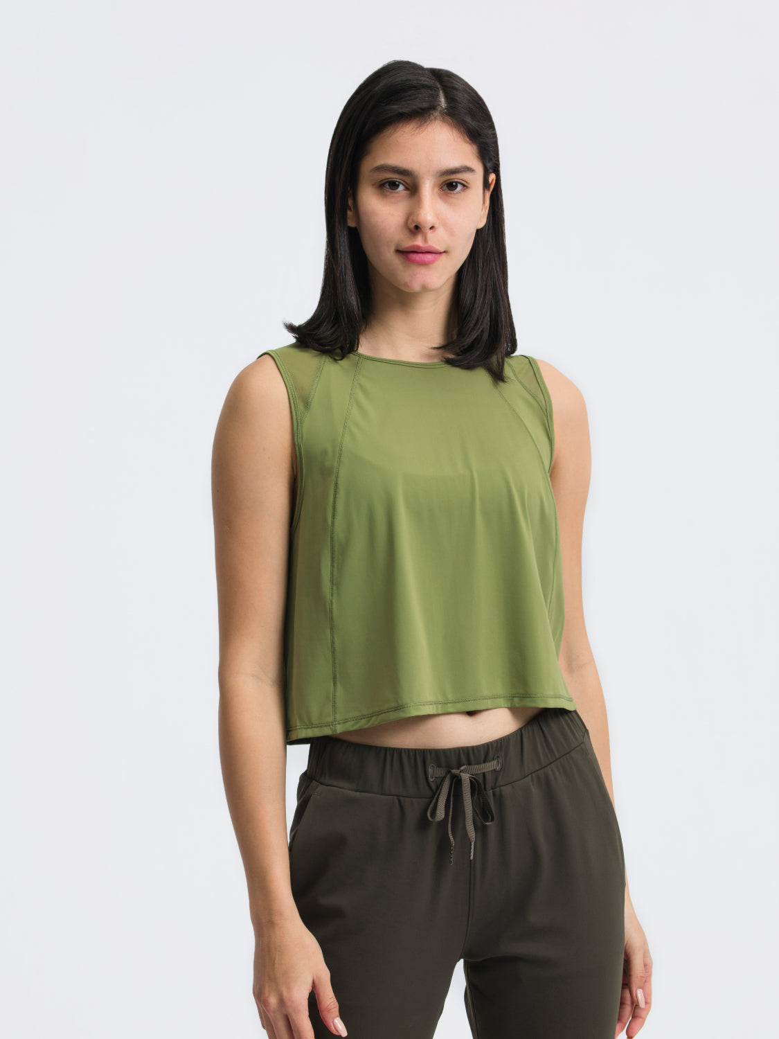 Round neck cropped active tank