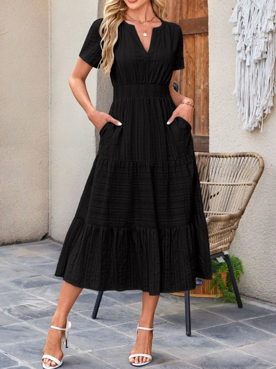 Tiered notched short sleeve dress, Black