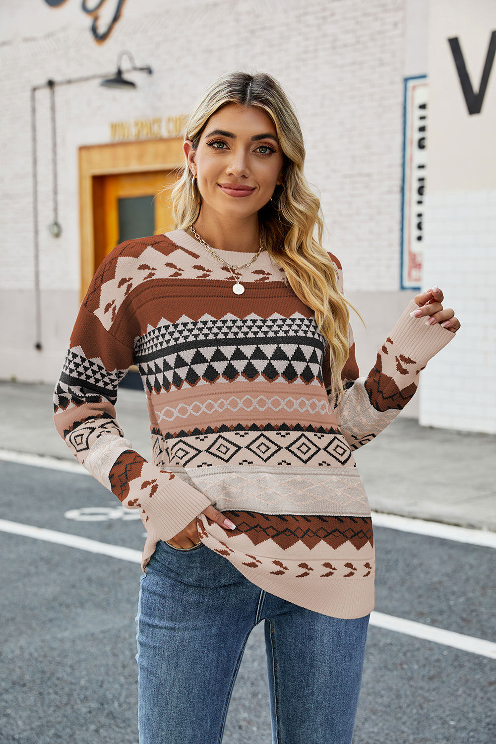 Round neck drop shoulder sweater