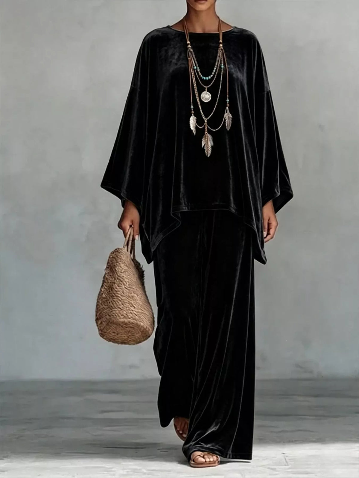 Asymmetric top and pants set – black