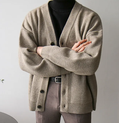 Chunky V-neck cardigan