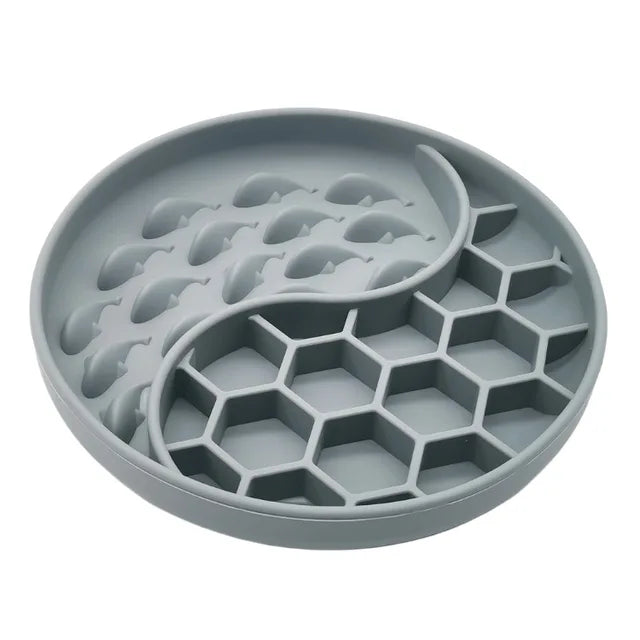 High Temperature Resistant Silicone Dog Food Bowl New Product 2-partition Slow Food Honeycomb Silicone Dog Bowl