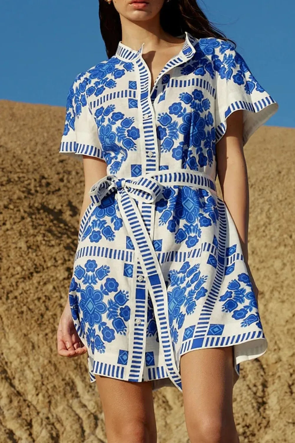Printed tie-waist dress