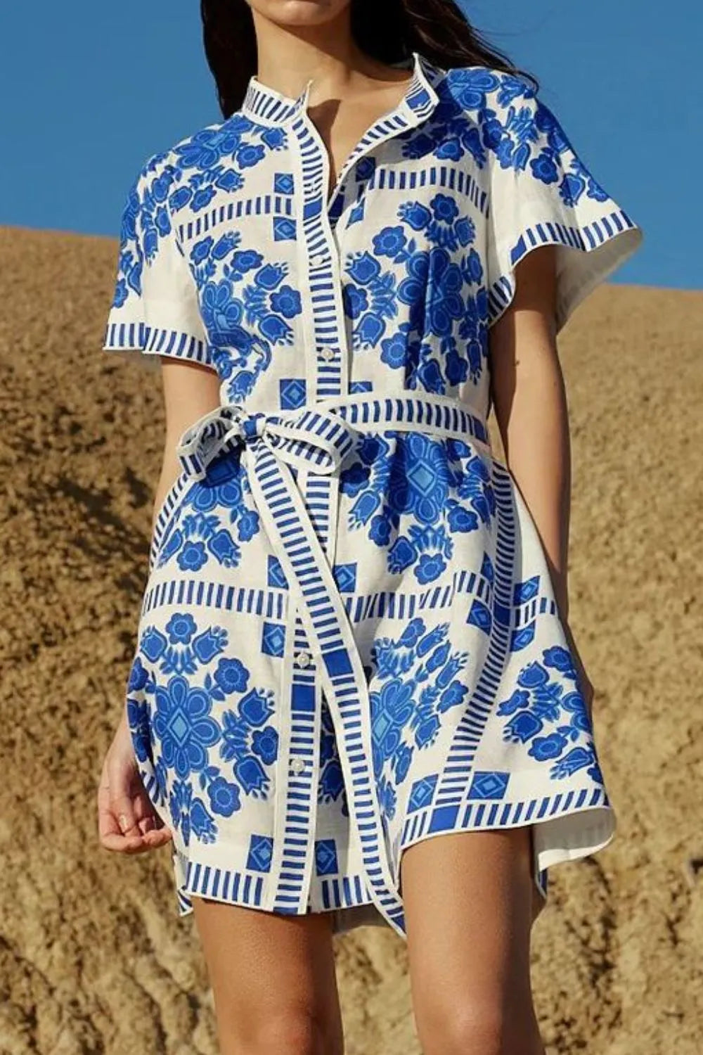 Printed tie-waist dress