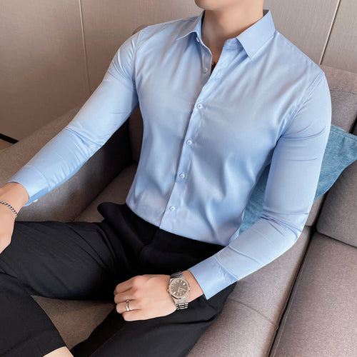 Slim-fit dress shirt