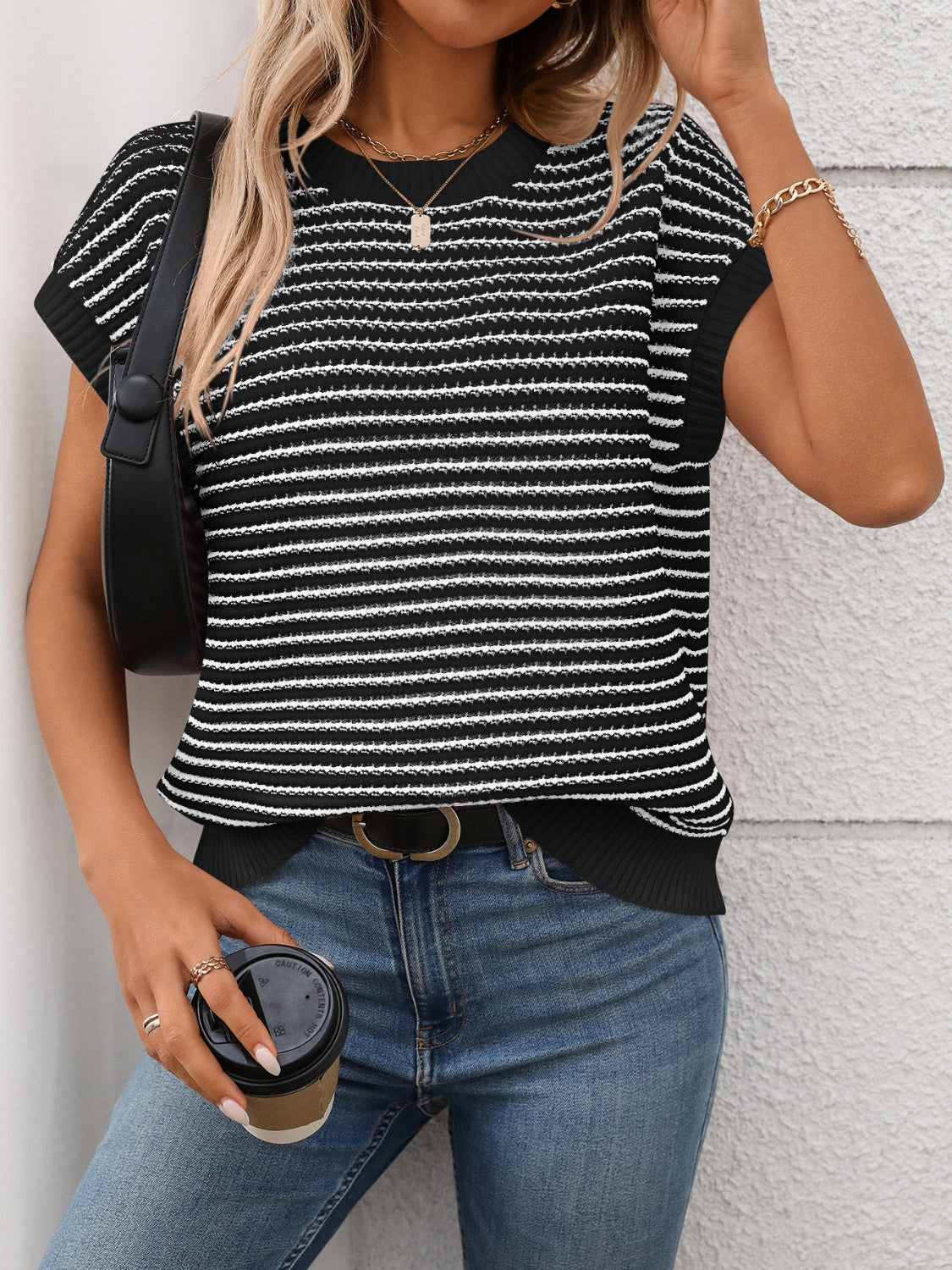Striped round neck short sleeve knit top