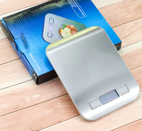 Compact kitchen scale