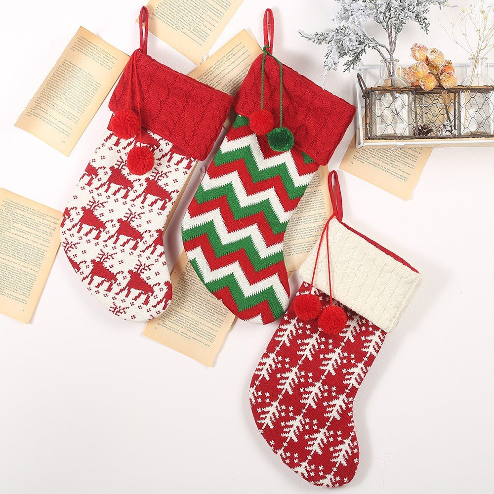 Knitted striped gift bag children's gift bag knitted non-woven fabric Christmas socks pendant