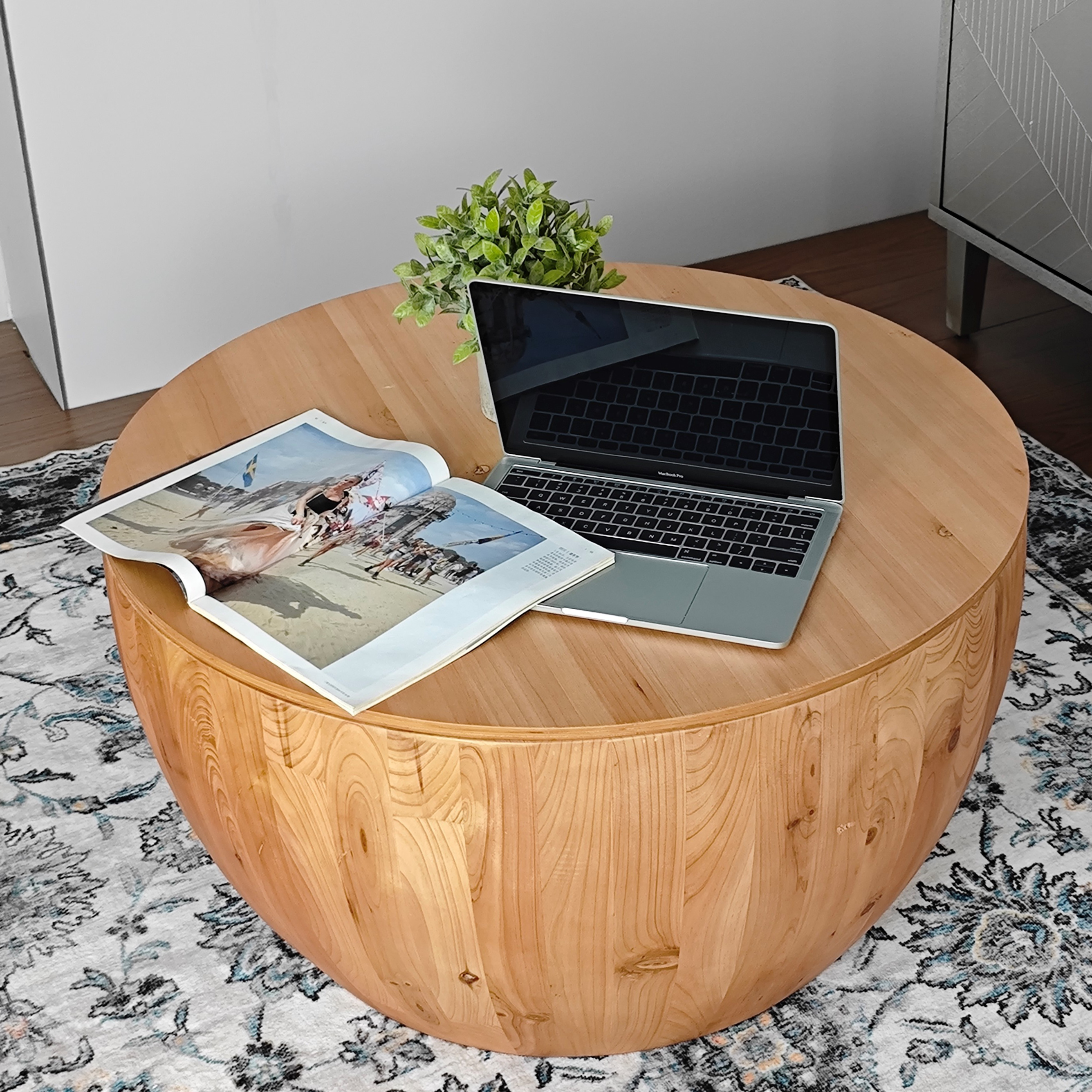 31.50"Vintage Style Bucket Shaped Coffee Table for Office, Dining Room and Living Room