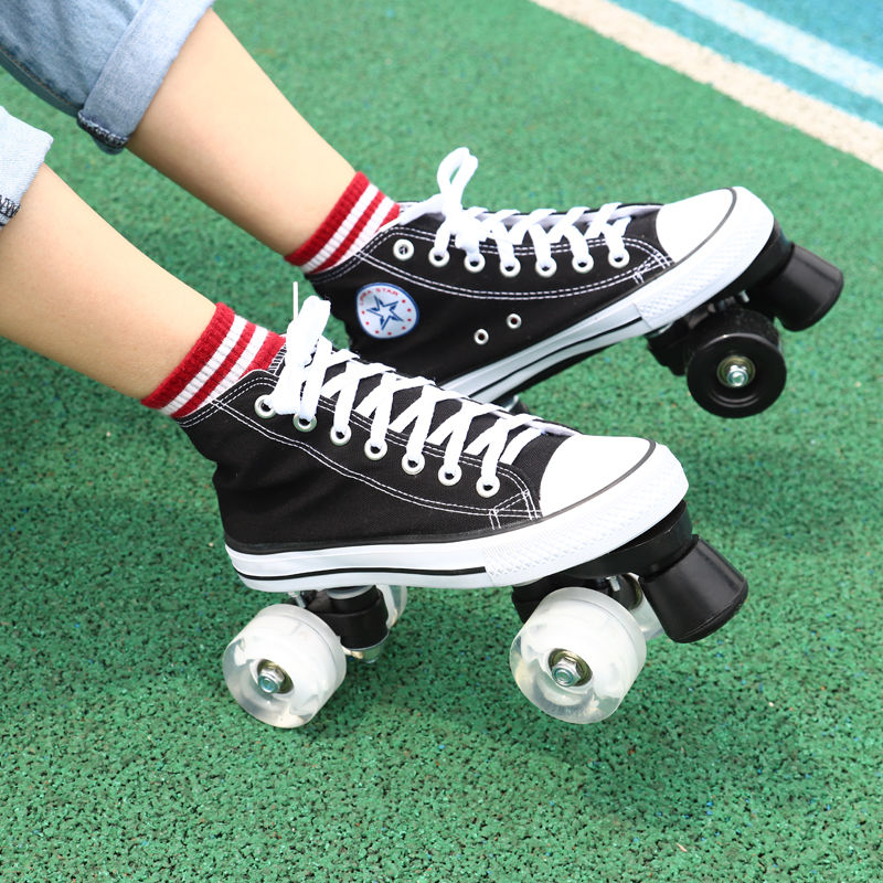 Black White Adult Canvas Roller Skates Double Row Women 4-wheels Flash Outdoor Casual Skating Shoes Patins Europe Size 35-44