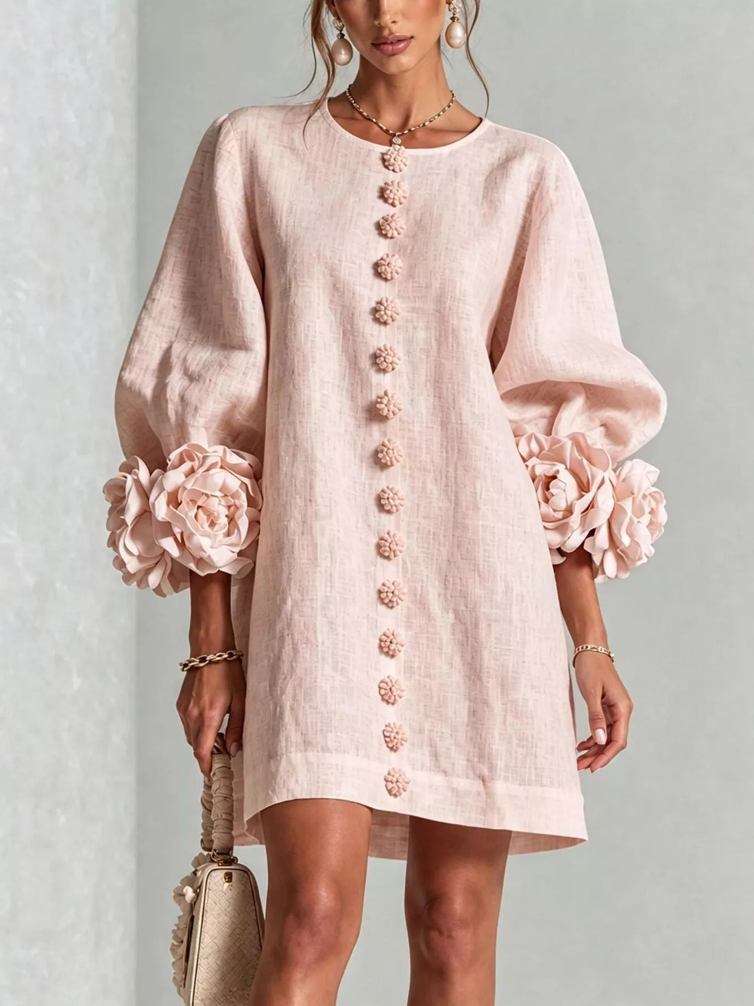 3D floral mini dress – blush pink