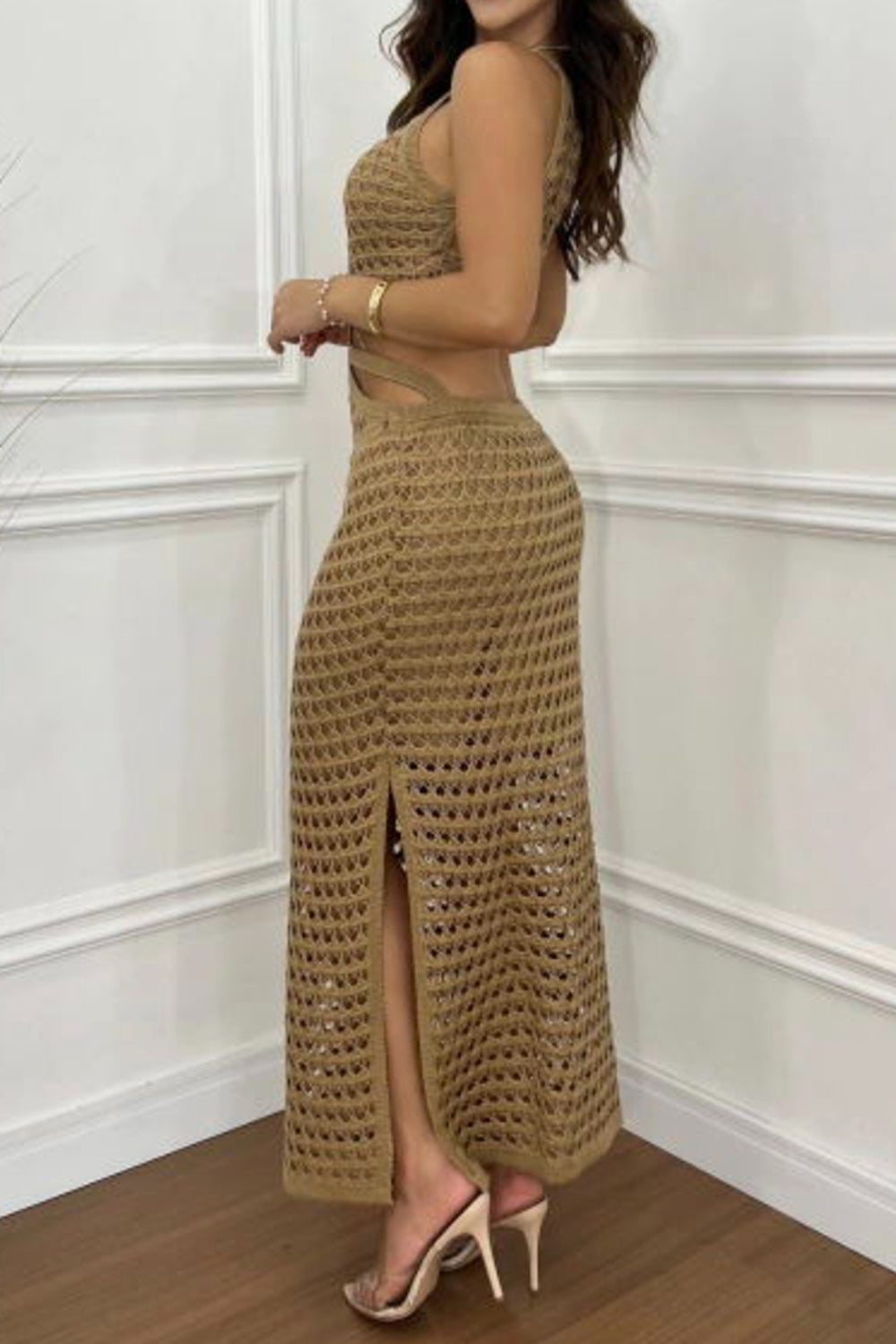 Cutout sweater dress – taupe