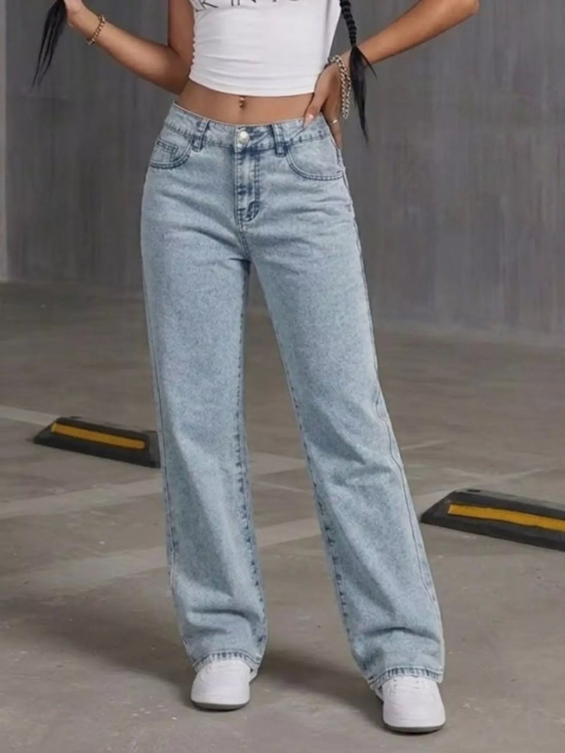 High-waisted acid wash straight leg jeans, Light Blue