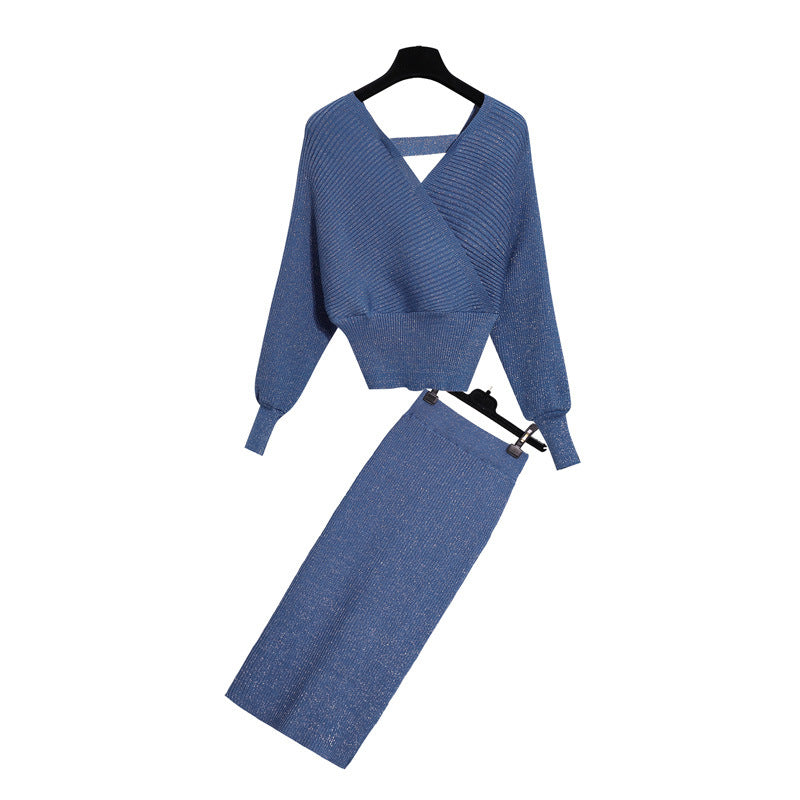 V-neck knit top and skirt set