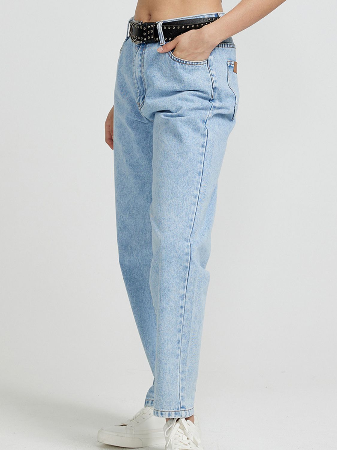 Pocketed straight leg jeans
