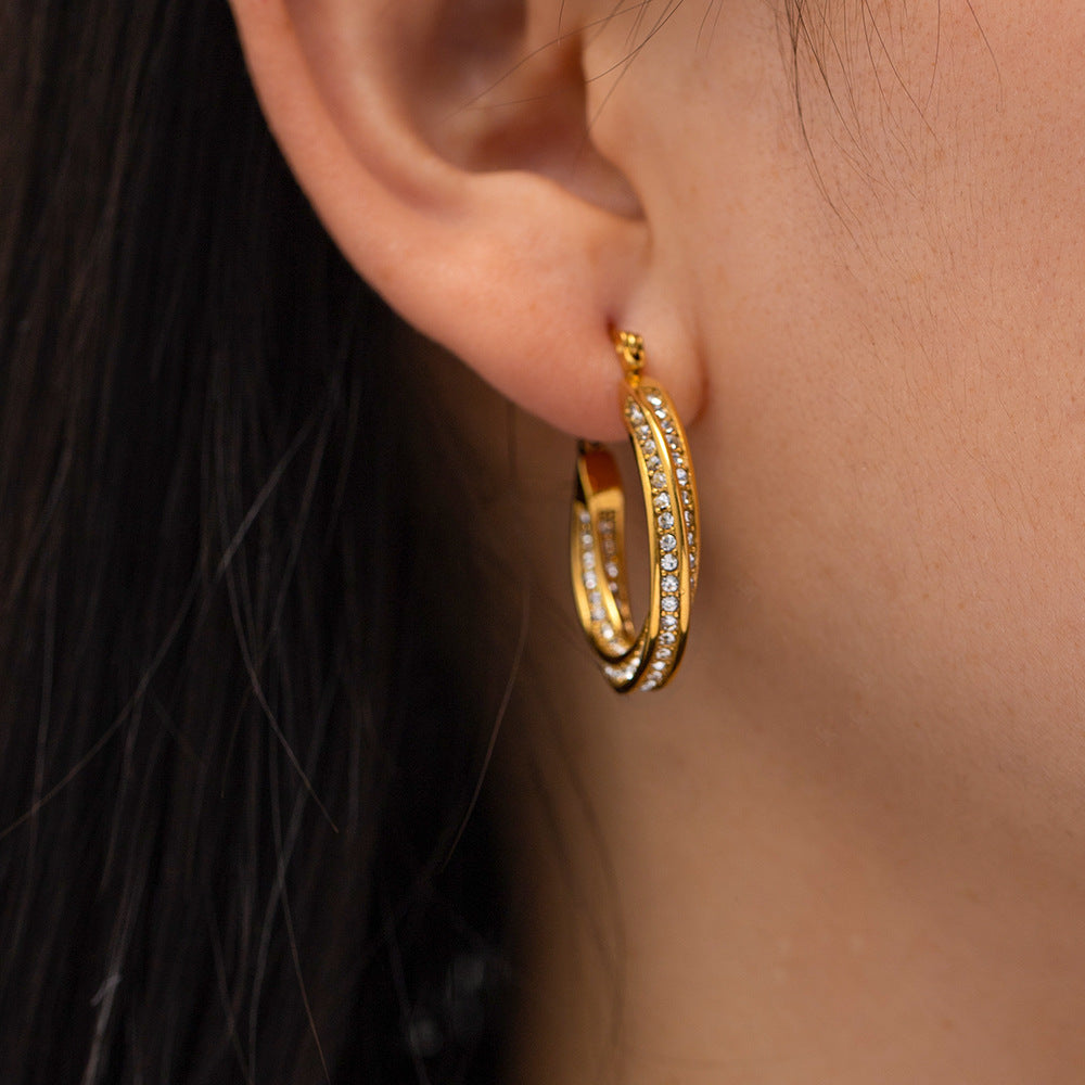 Gold pearl drop earrings