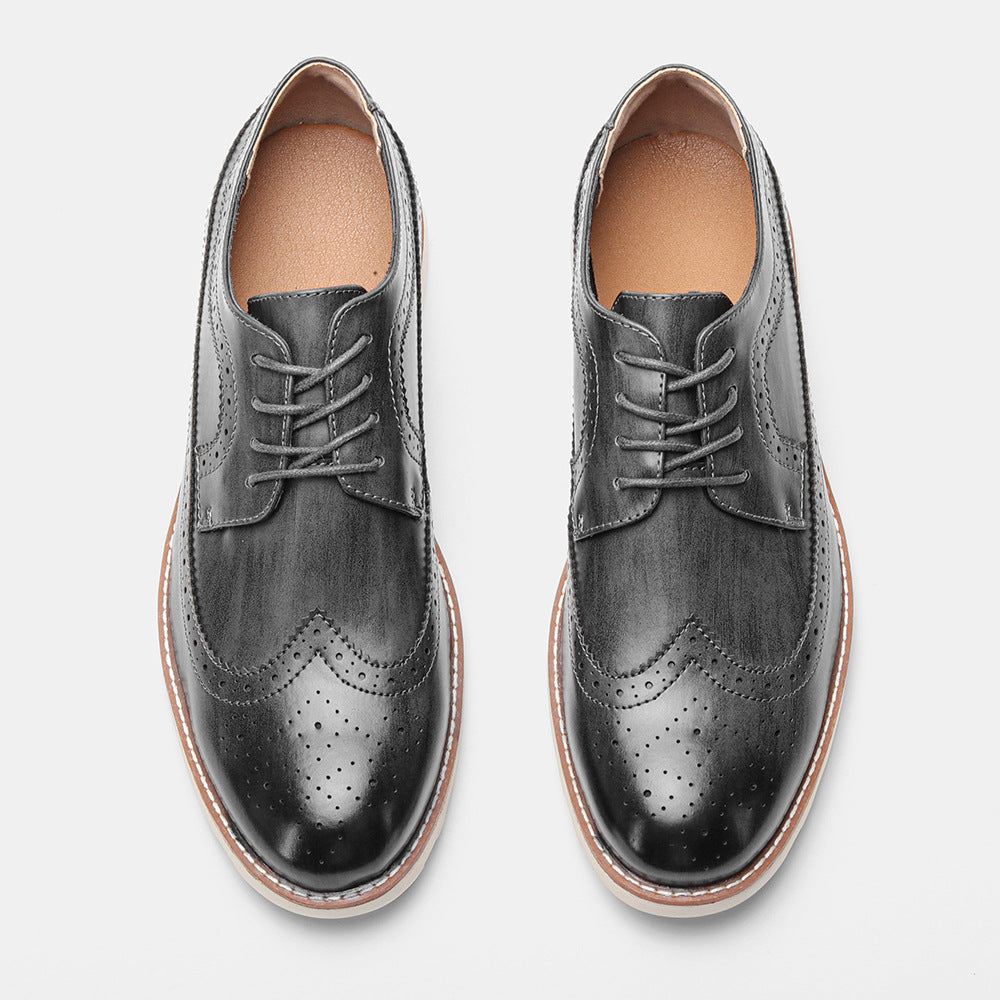 Wingtip brogue shoes, Black, front
