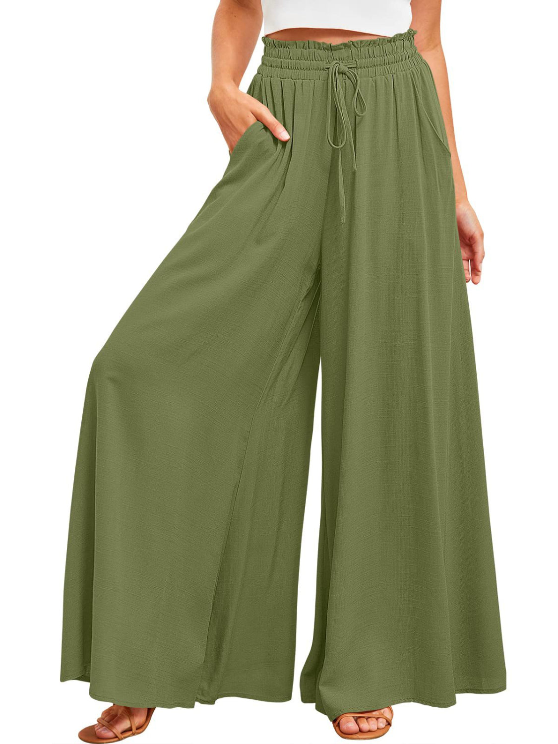 Wide leg pants with pockets