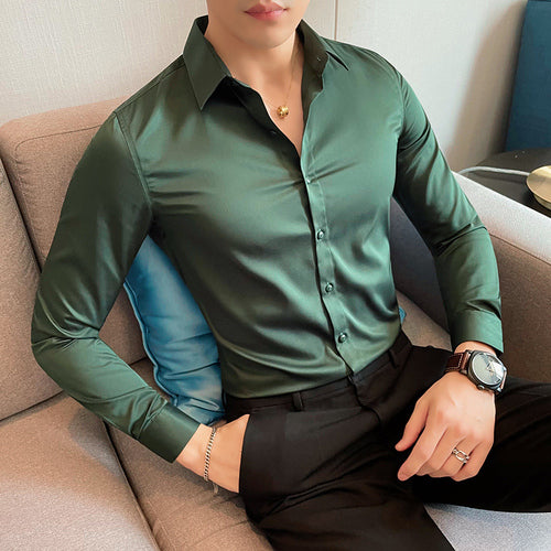 Slim-fit dress shirt