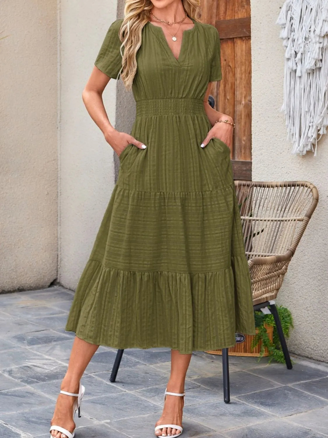 Tiered notched short sleeve dress, Moss