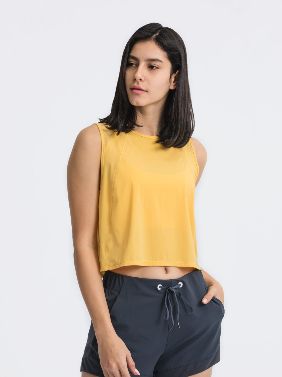 Round neck cropped active tank, Gold
