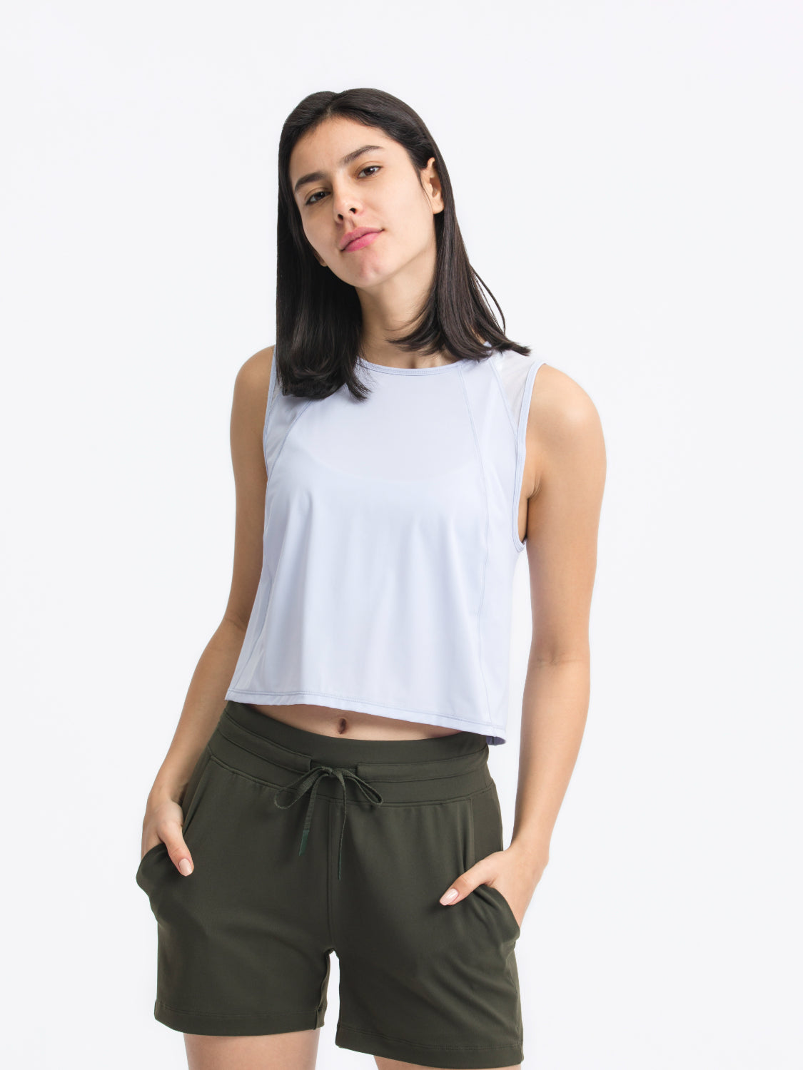 Round neck cropped active tank