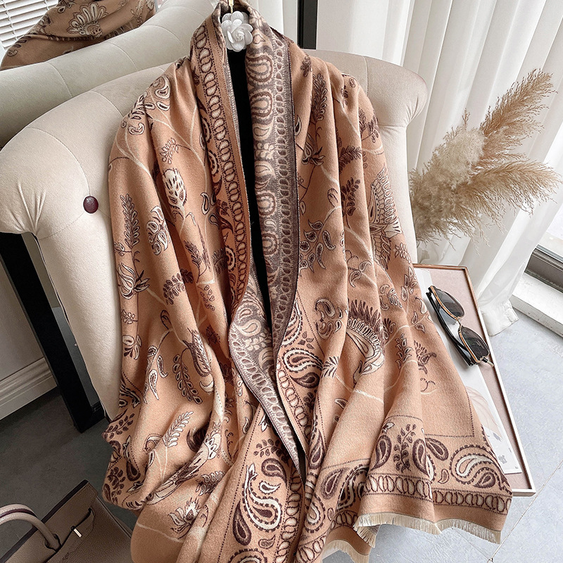 Paisley jacquard scarf
