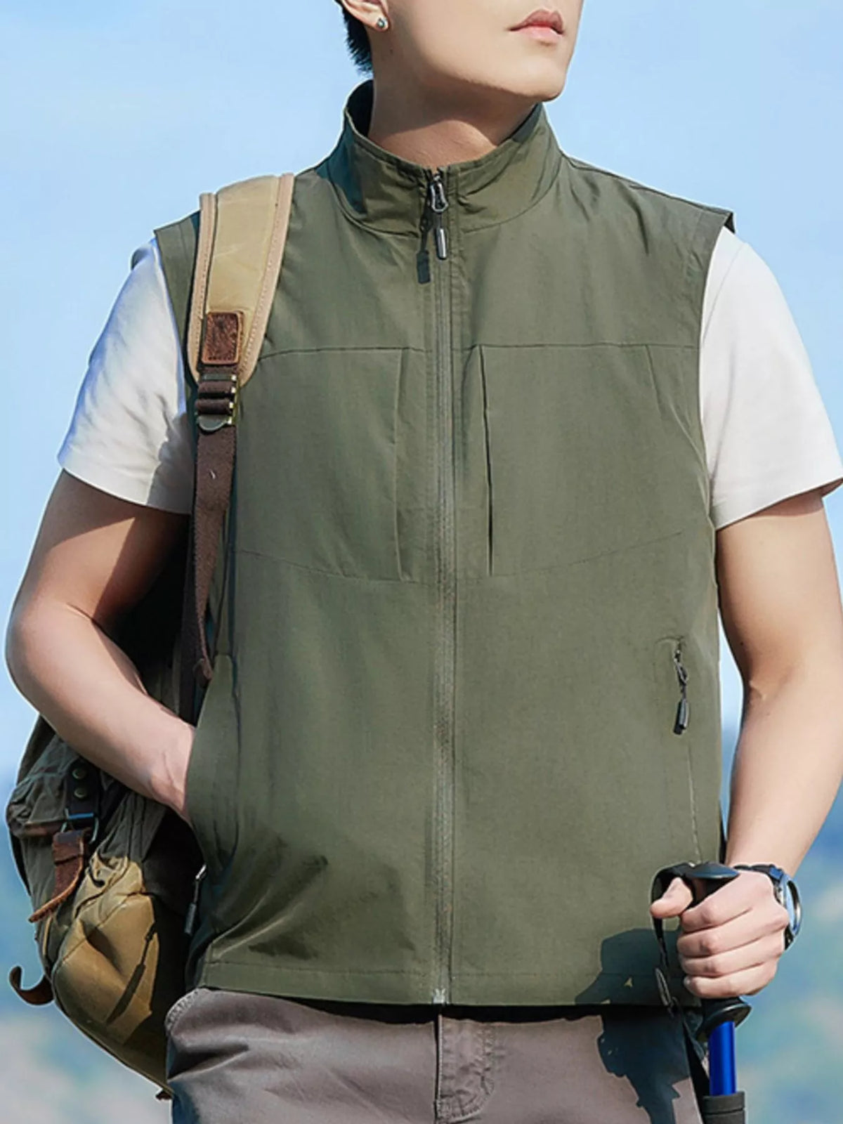 Lightweight zip vest