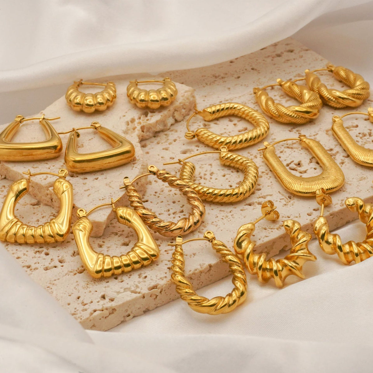 Geometric gold earrings