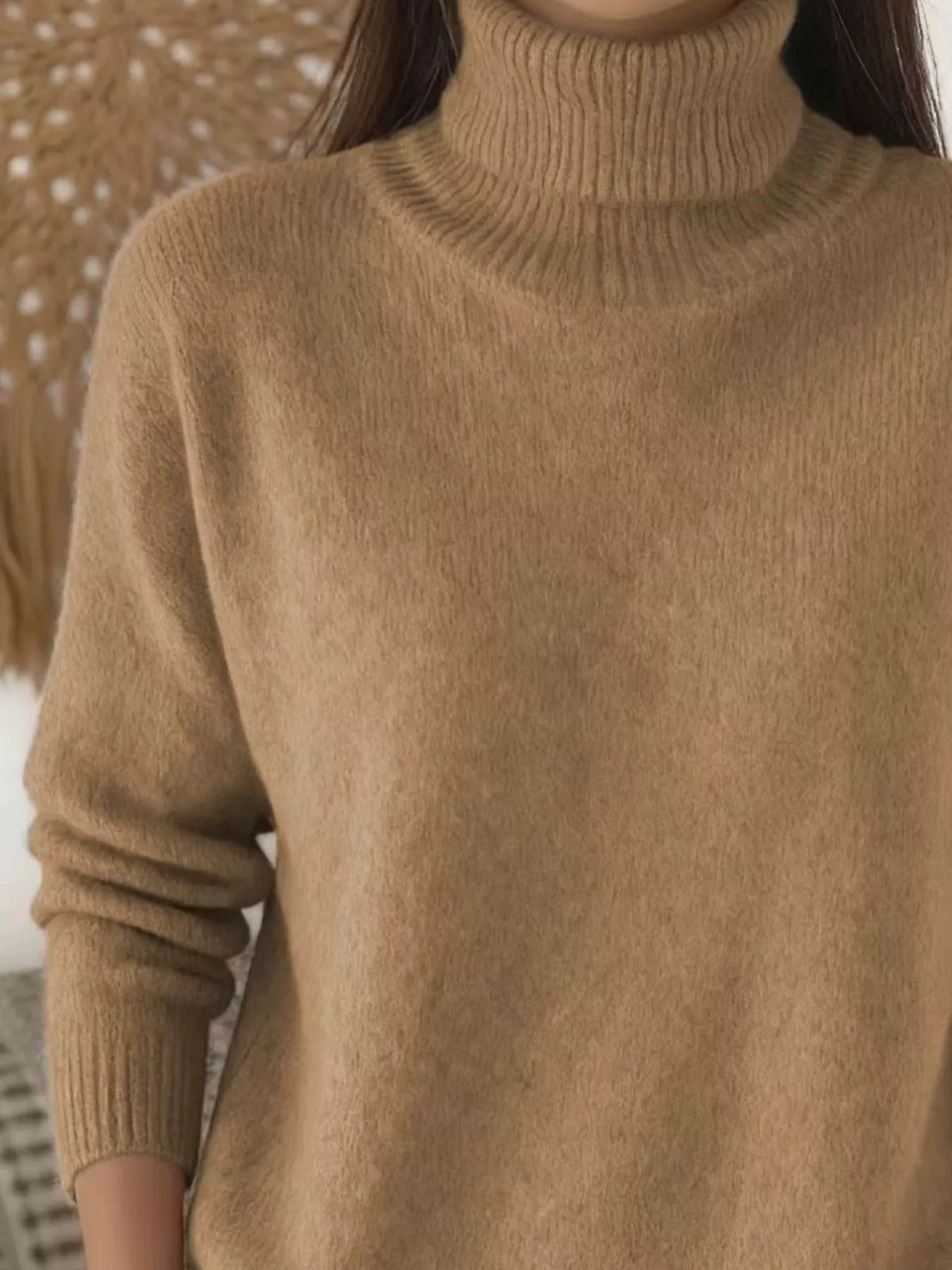 Turtleneck long sleeve sweater