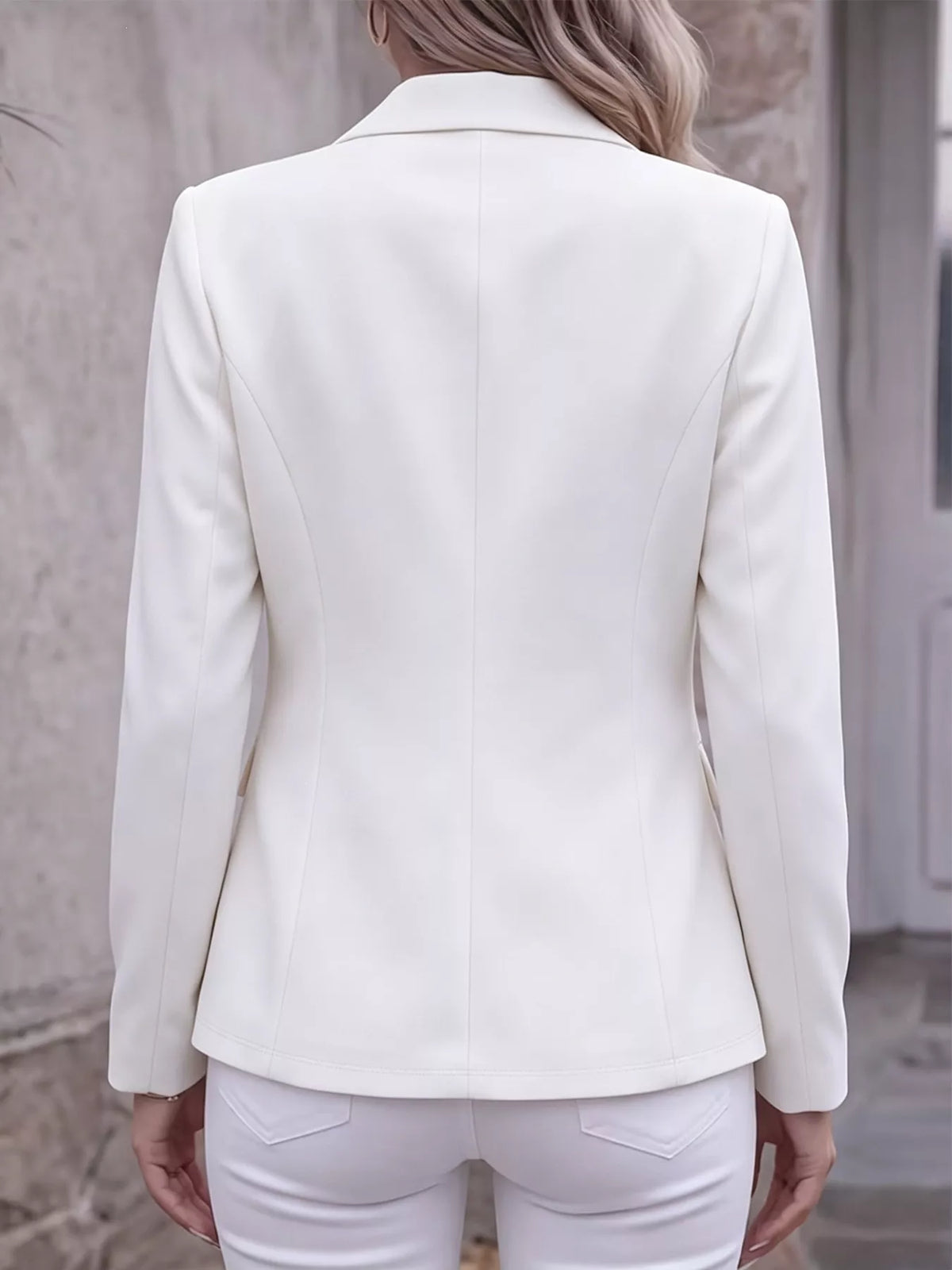Classic lapel blazer