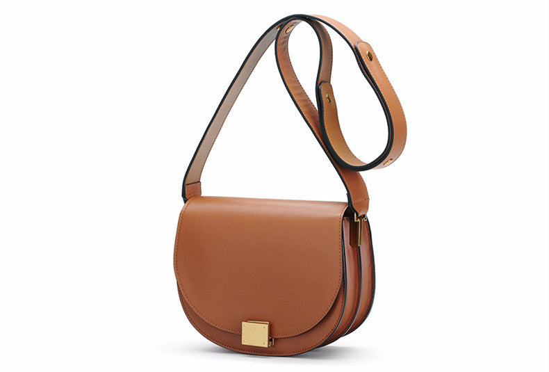 Turn lock saddle bag, Yellow brown, front
