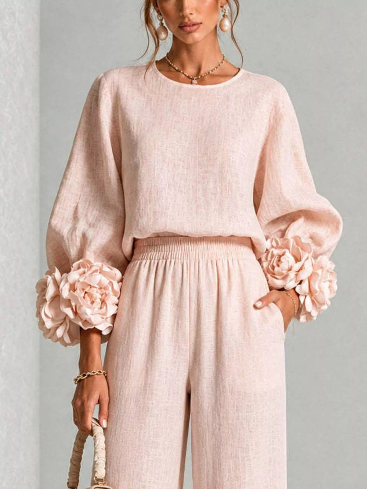 Floral-cuff top and pants set