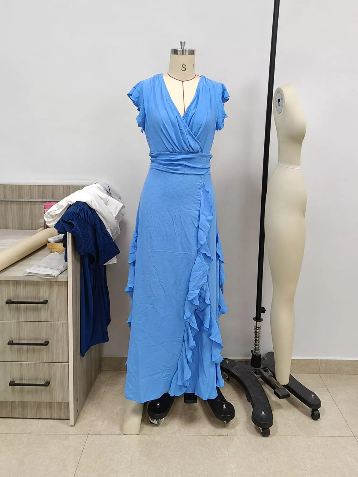 Ruffled surplice sleeveless maxi dress