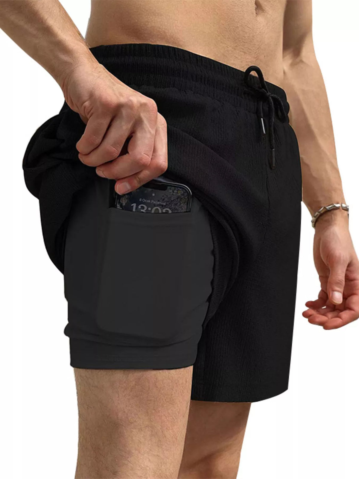 Pocket drawstring shorts – black