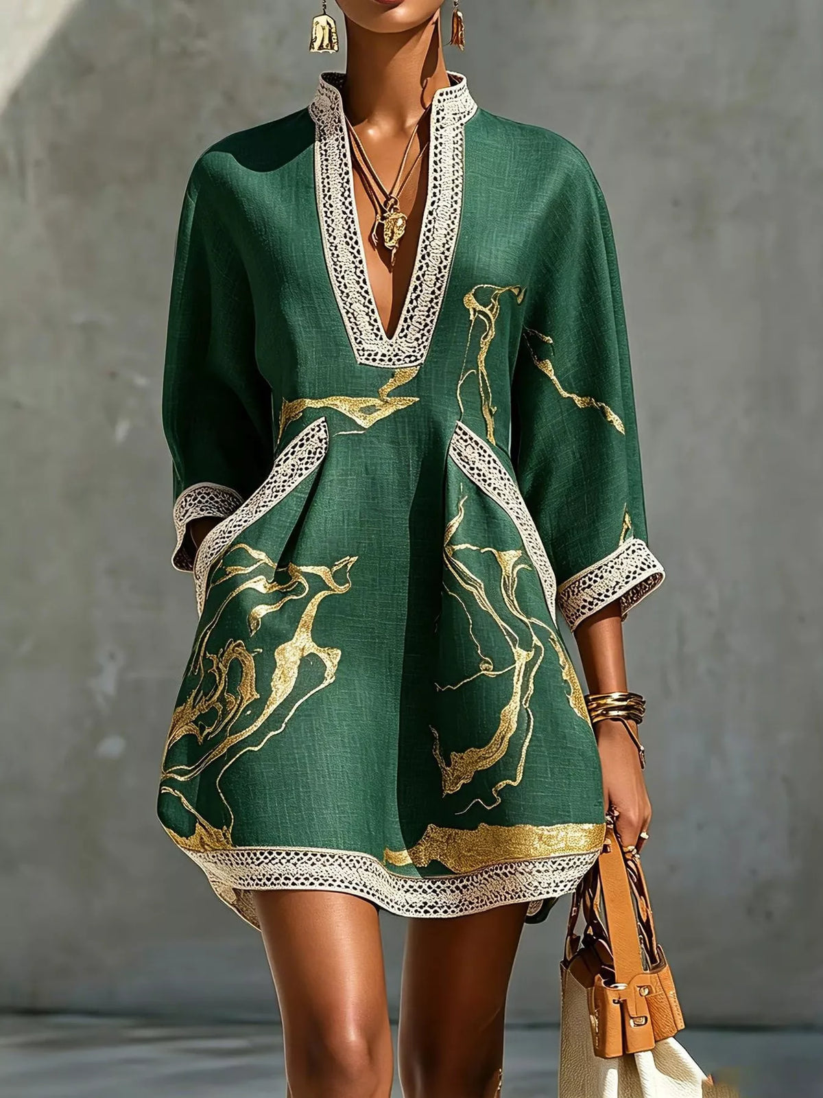 Notched-neck mini dress – green