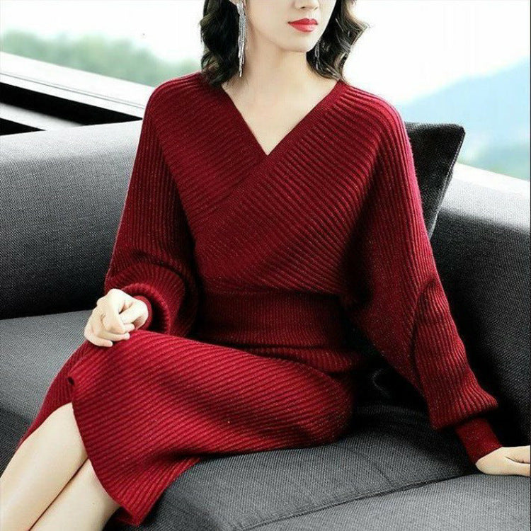 V-neck knit top and skirt set – wine red