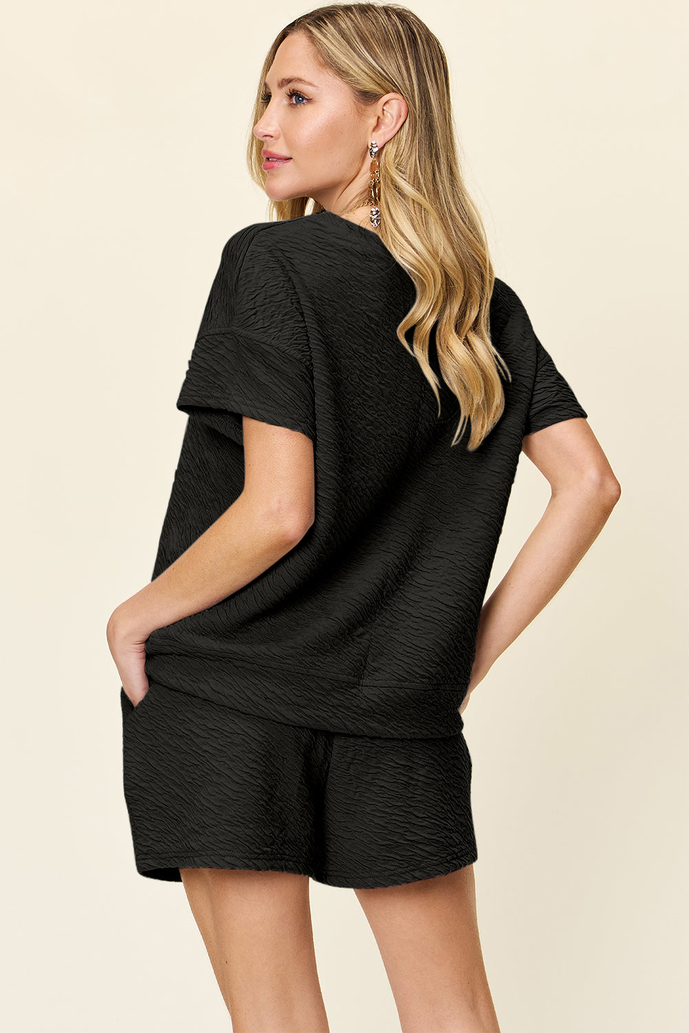 Textured tee and shorts set