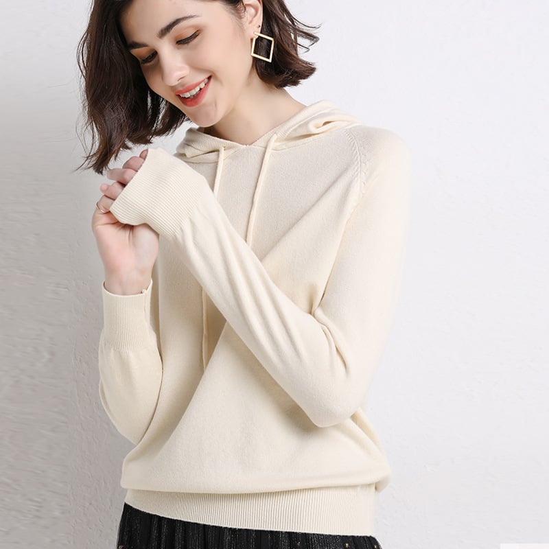 Hooded fine-knit sweater