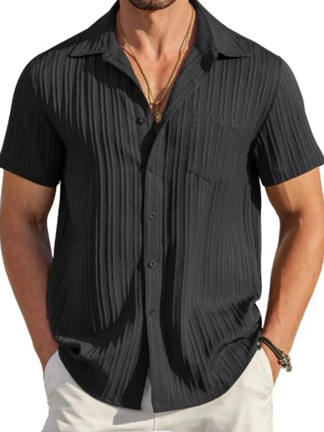 Short-sleeve button shirt – black