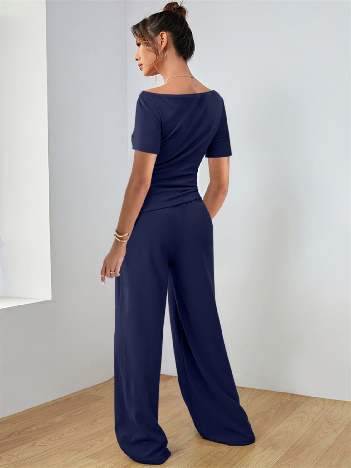 Tee and pants set
