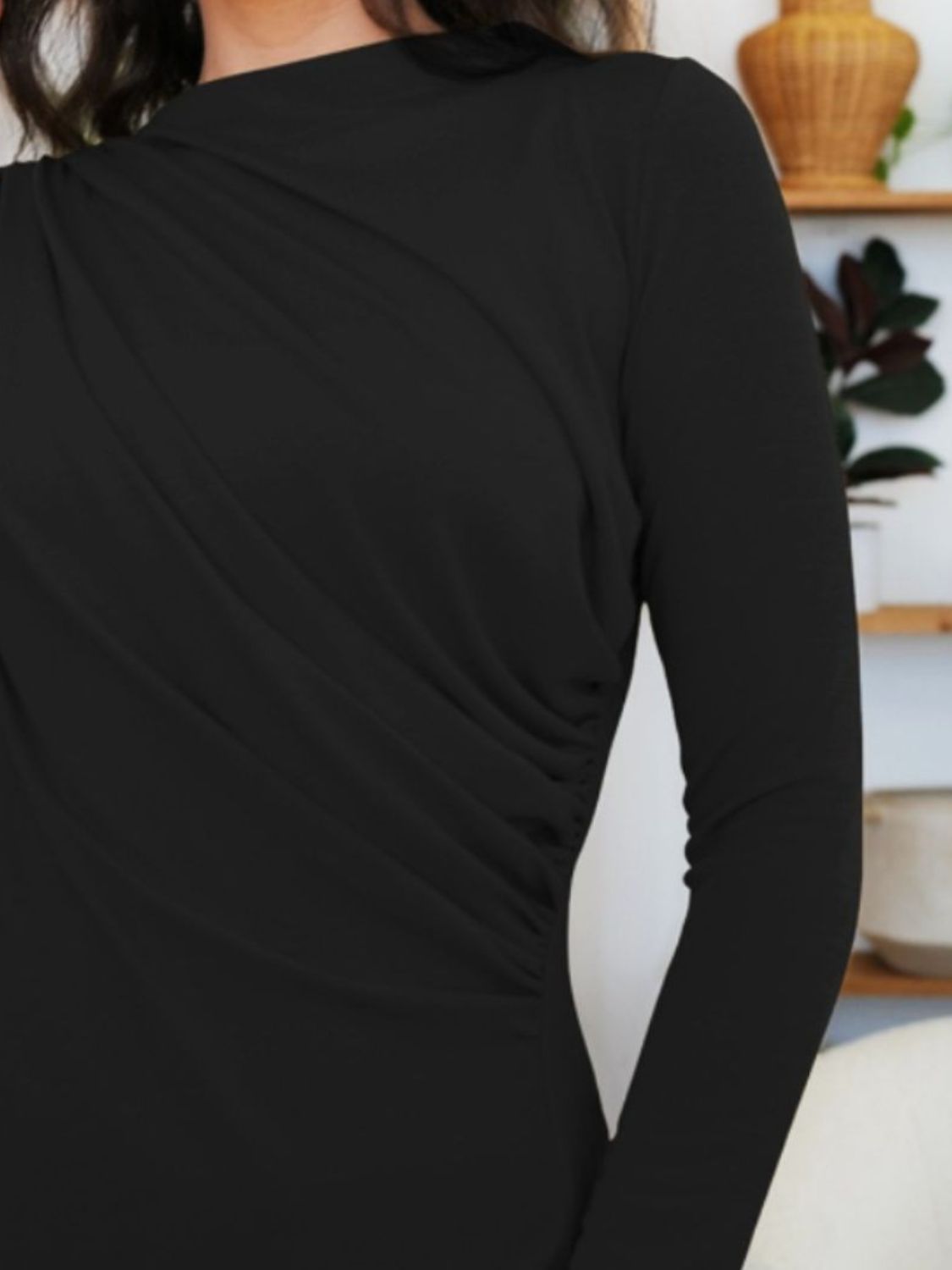 Ruched Mock Neck Long Sleeve T-Shirt