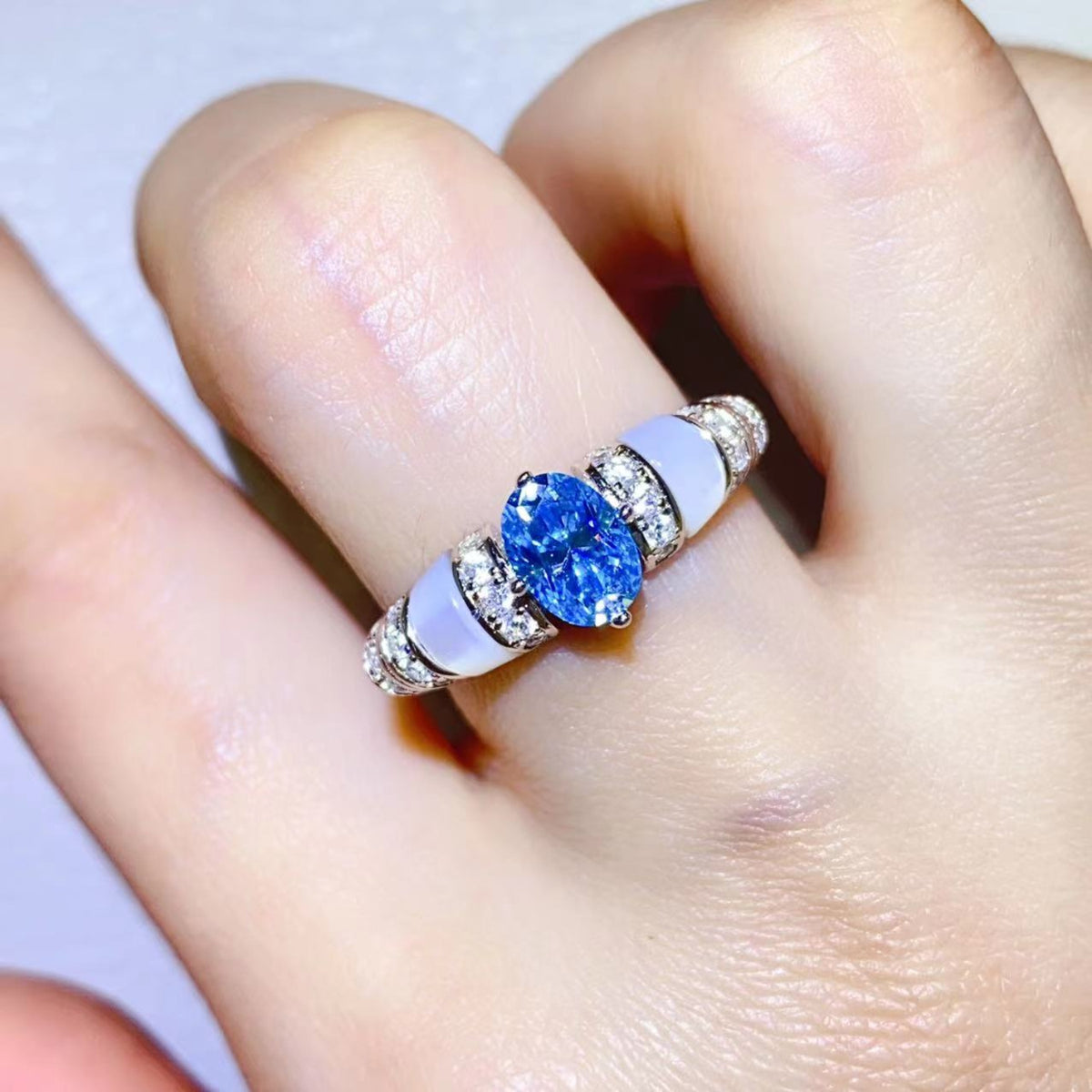 1 ct moissanite ring
