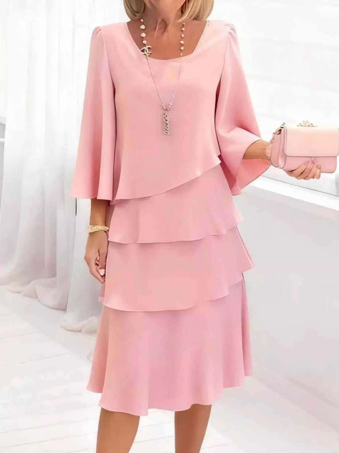 Ruffle-tier dress – blush pink