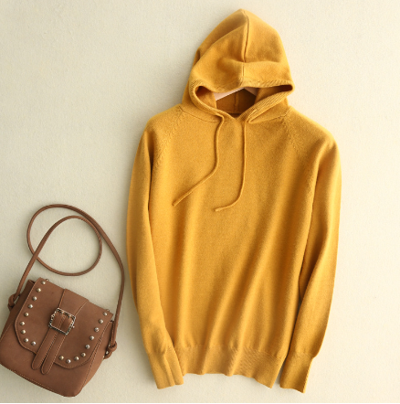 Hooded fine-knit sweater